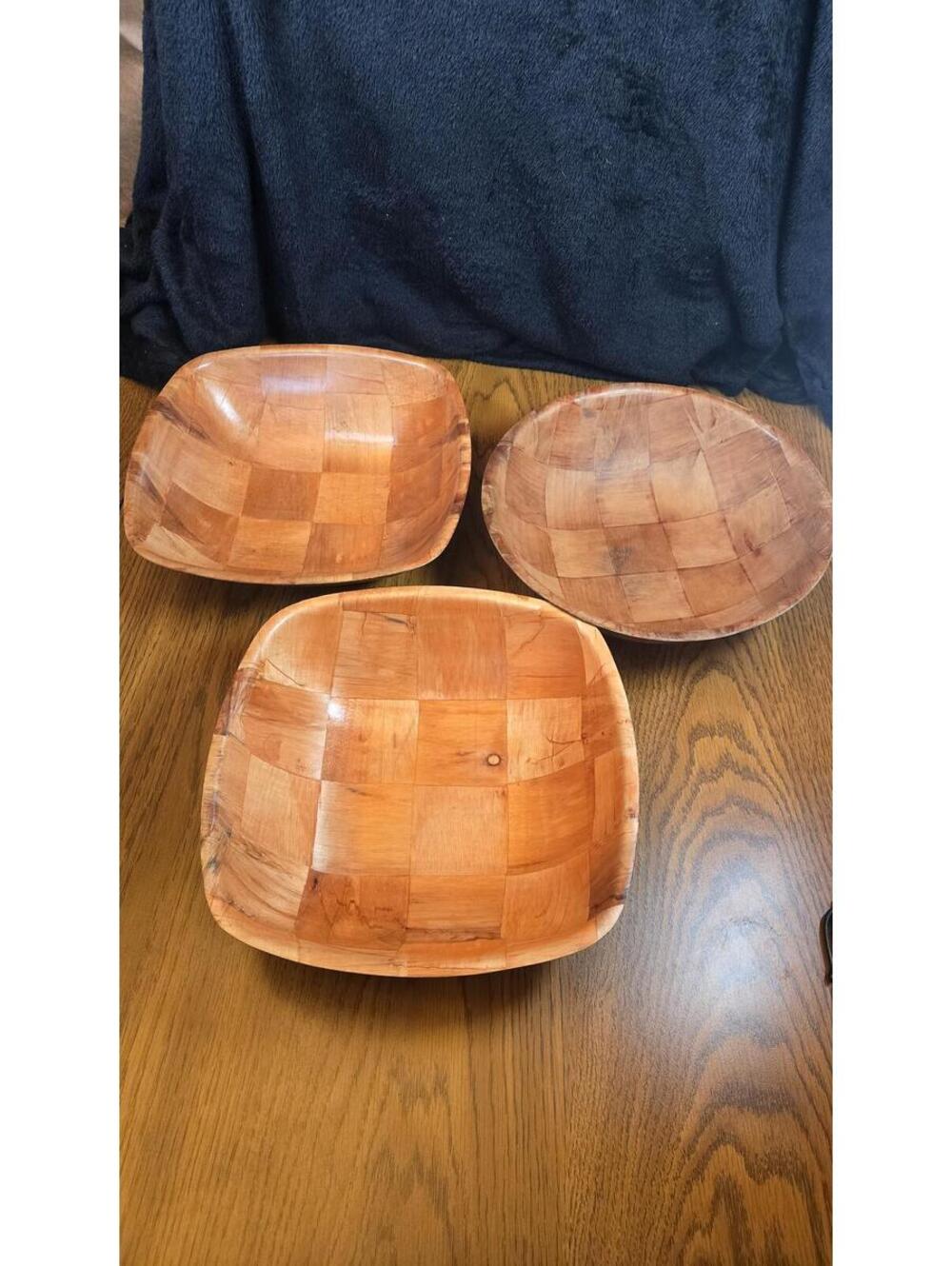 Set of 4 Handwoven Wooden Salad Serving Bowls